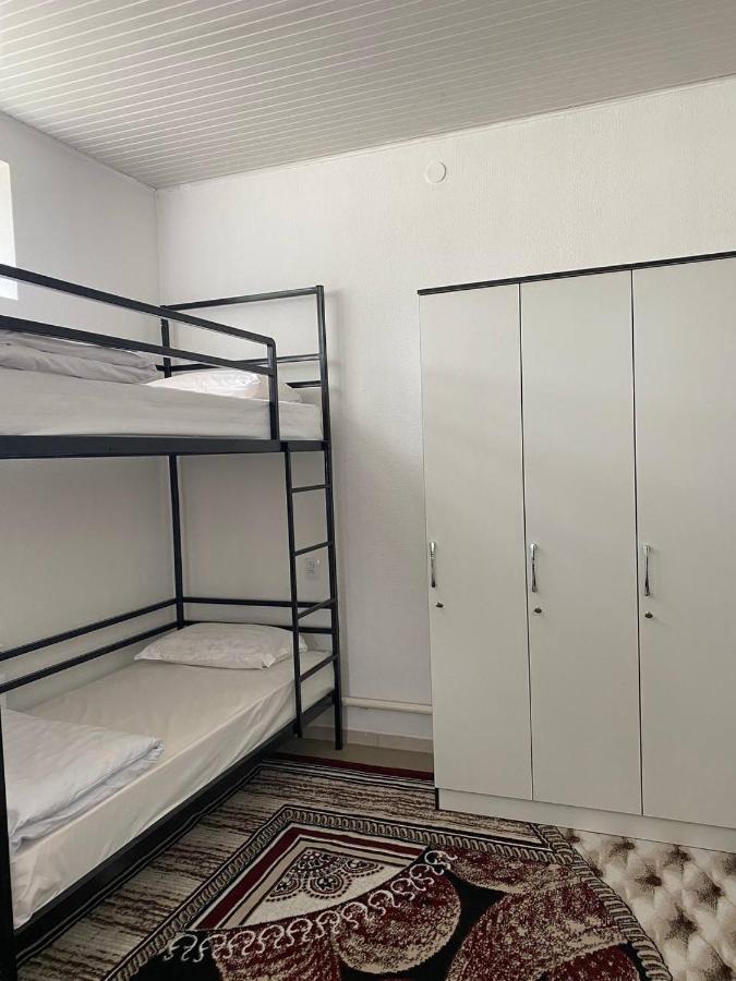 Bed and Breakfast Karakol-Guest Exterior foto