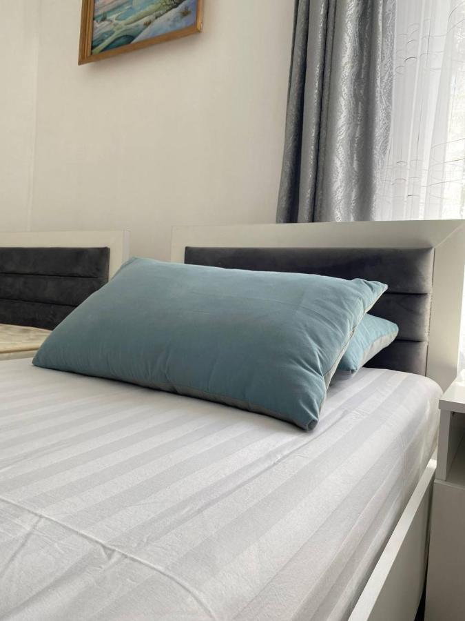 Bed and Breakfast Karakol-Guest Exterior foto